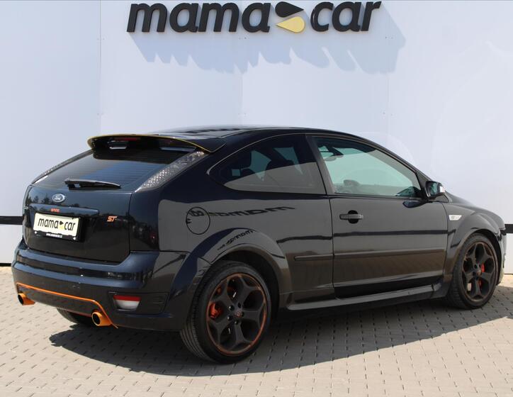 Ford Focus 7