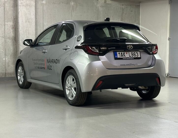 Toyota Yaris 7