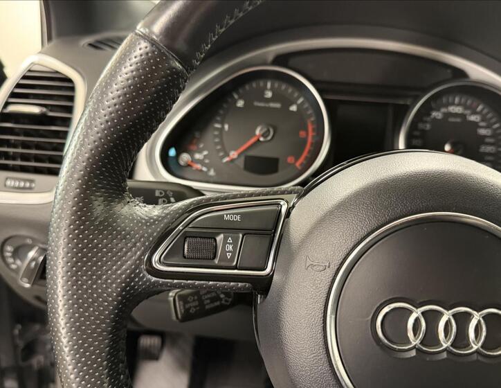 Audi Q7 16