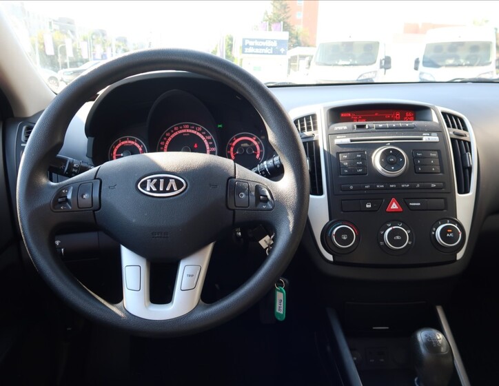 KIA Ceed 14