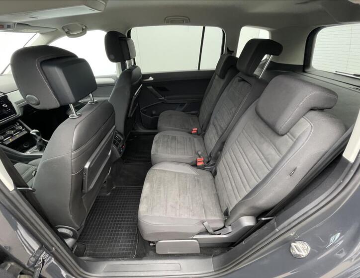 Volkswagen Touran 15
