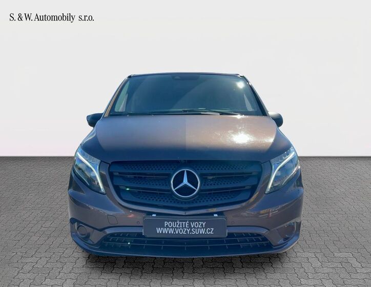 Mercedes-Benz Vito 2