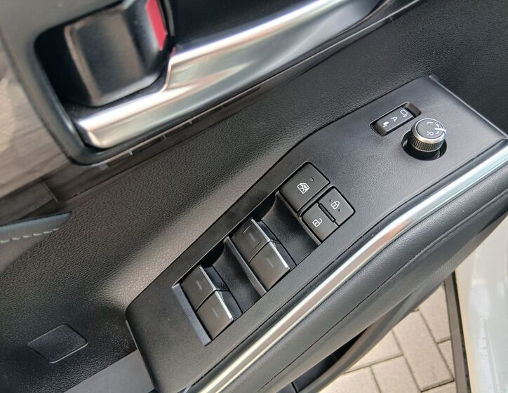 Toyota Highlander 18