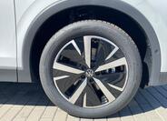 Volkswagen Tiguan 9