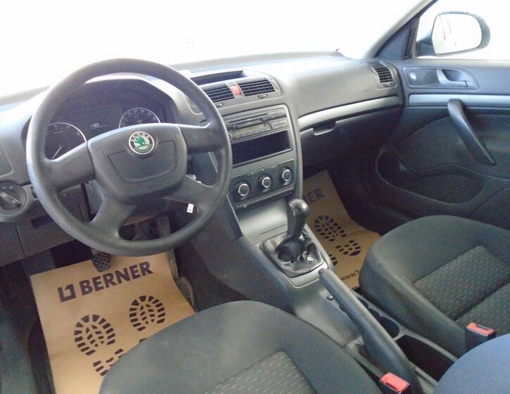 Škoda Octavia 15