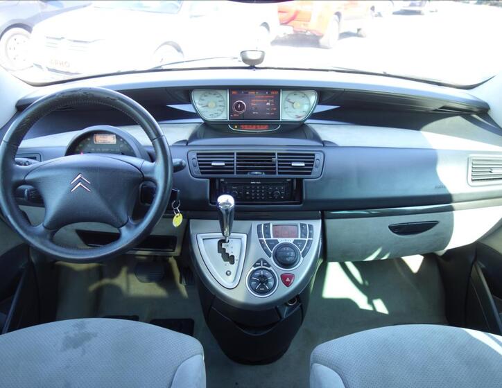 Citroën C8 24