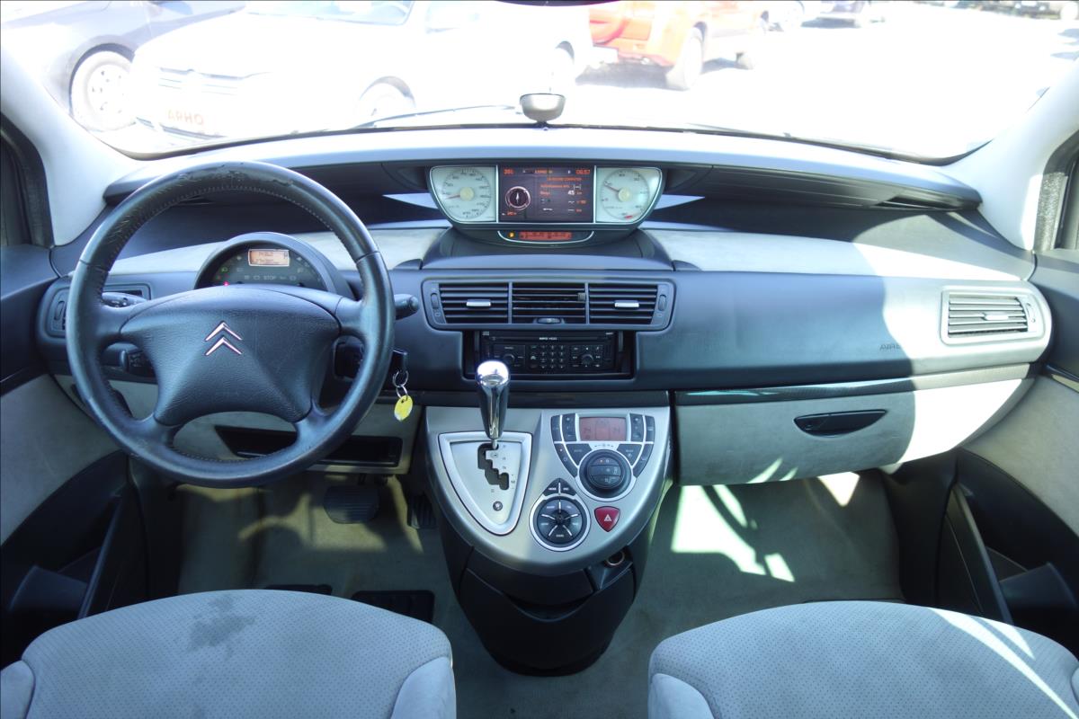 Citroën C8