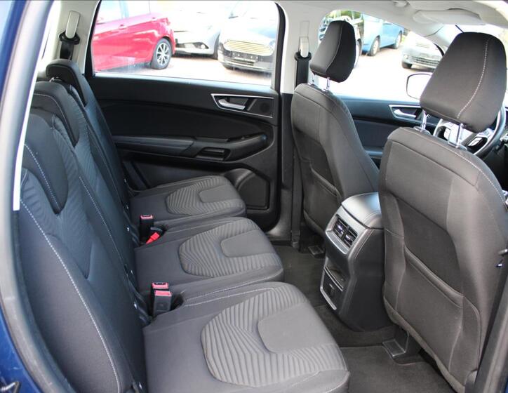 Ford S-MAX 23
