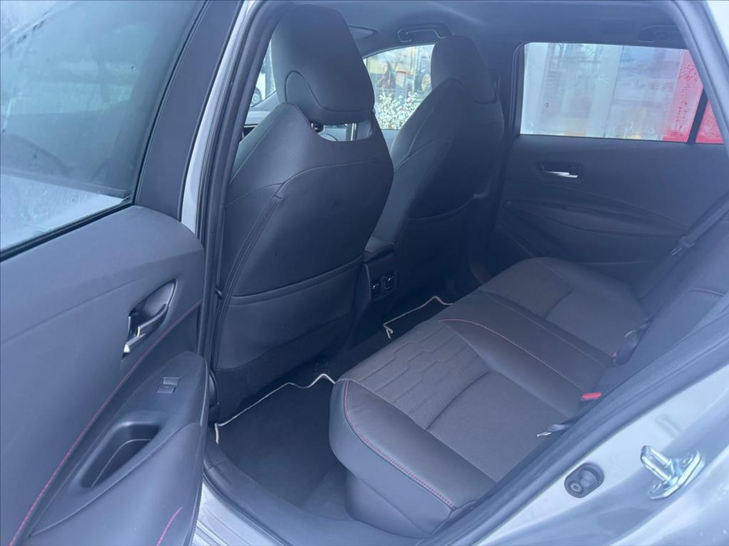 Toyota Corolla 13