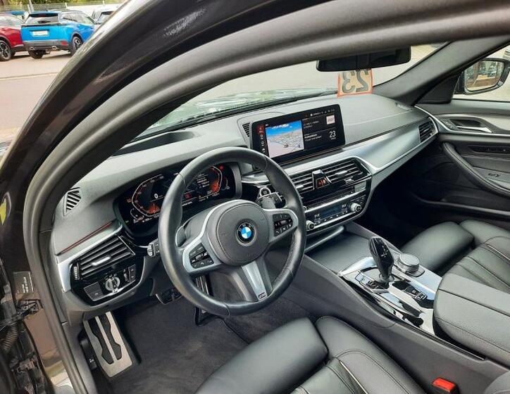 BMW Řada 5 14