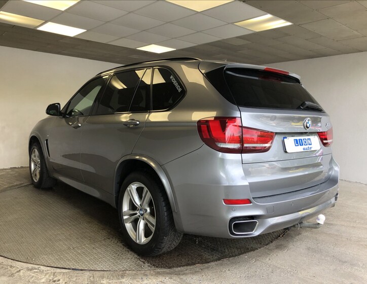 BMW X5 5