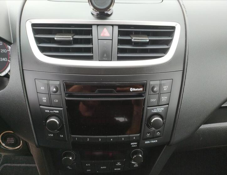 Suzuki Swift 14