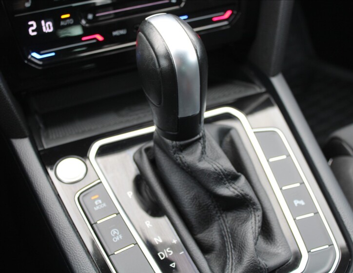 Volkswagen Passat 26