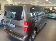 Peugeot Traveller 6