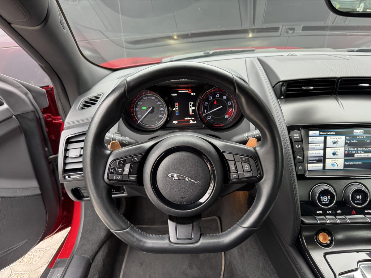Jaguar F-Type