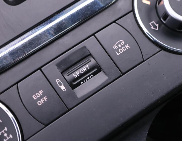 Volkswagen Touareg 28