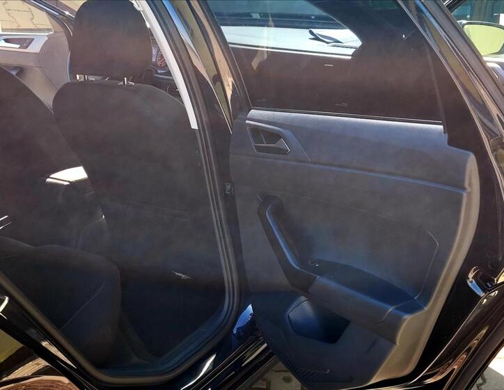 Volkswagen Polo 16