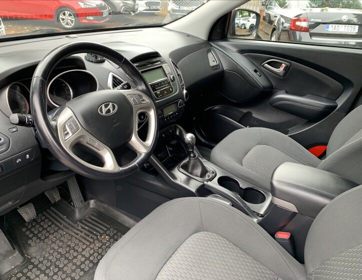 Hyundai ix35 11