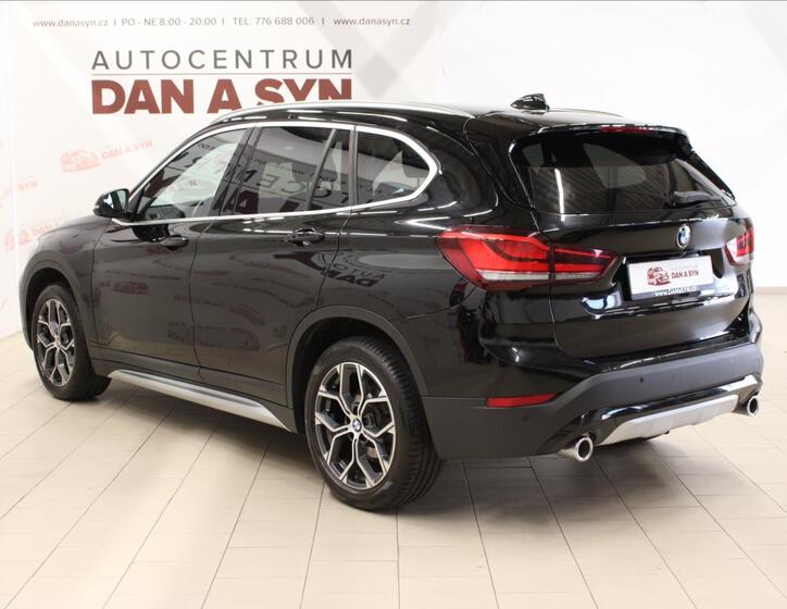 BMW X1 6