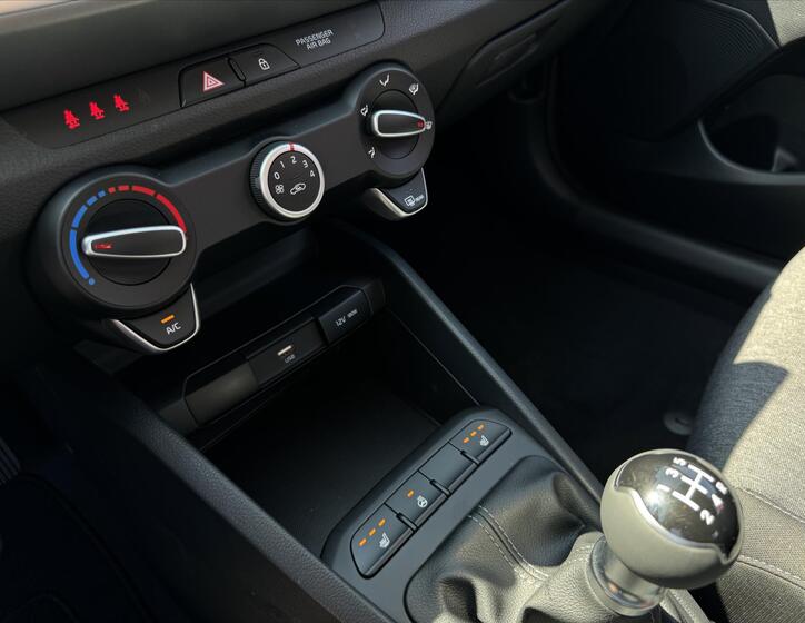 KIA Stonic 23