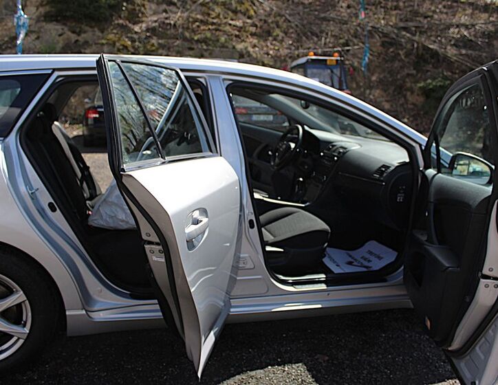 Toyota Avensis 15