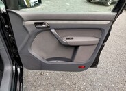 Volkswagen Touran 27