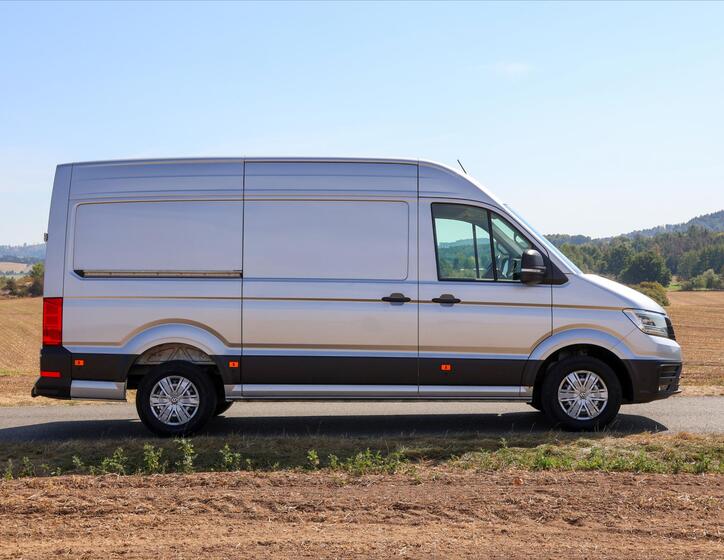 Volkswagen Crafter 8