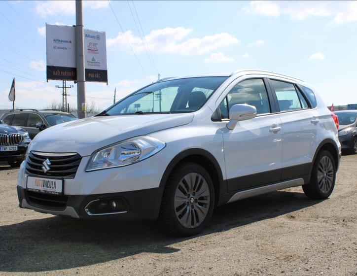 Suzuki SX4 S-Cross 1