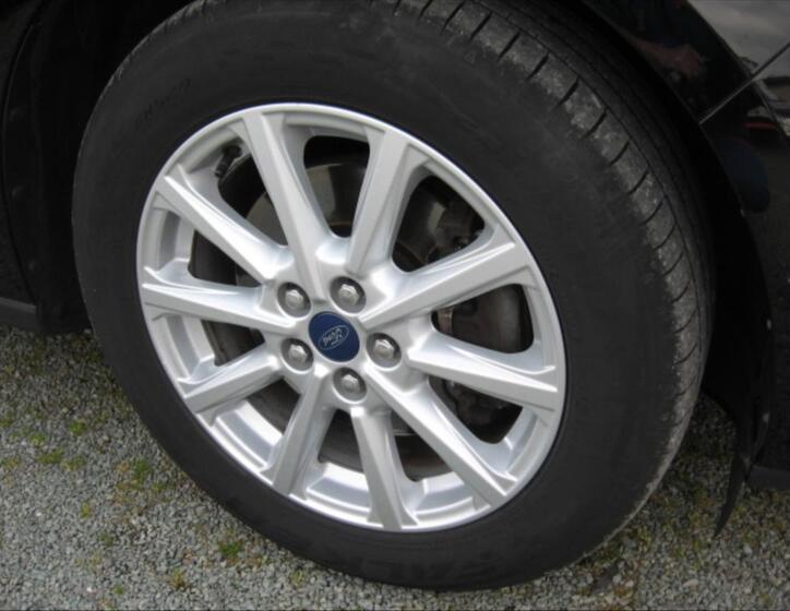 Ford S-MAX 13