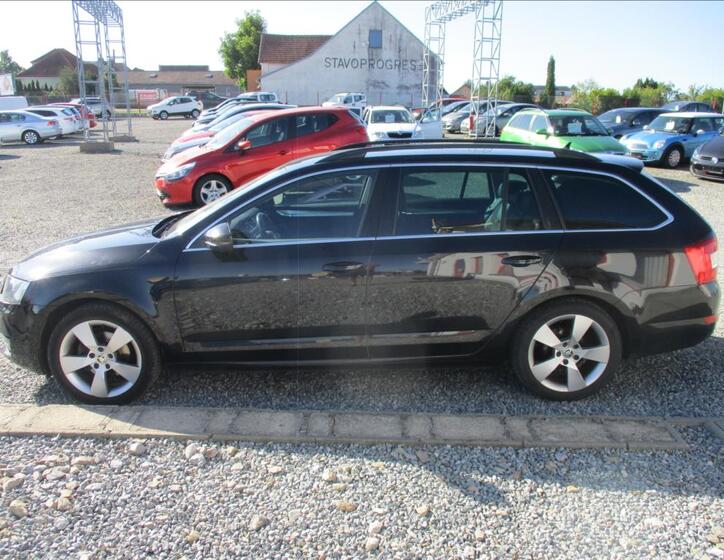 Škoda Octavia 8
