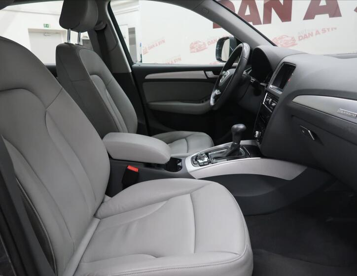 Audi Q5 13