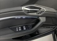Audi Q8 e-tron 25