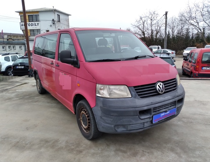 Volkswagen Transporter 1
