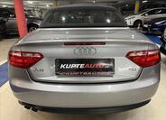 Audi A5 4