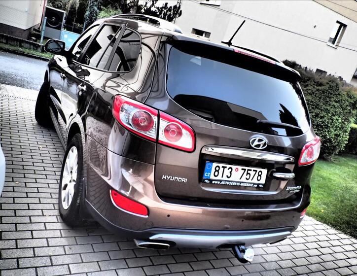 Hyundai Santa Fe 4