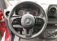 Mercedes-Benz Sprinter 17