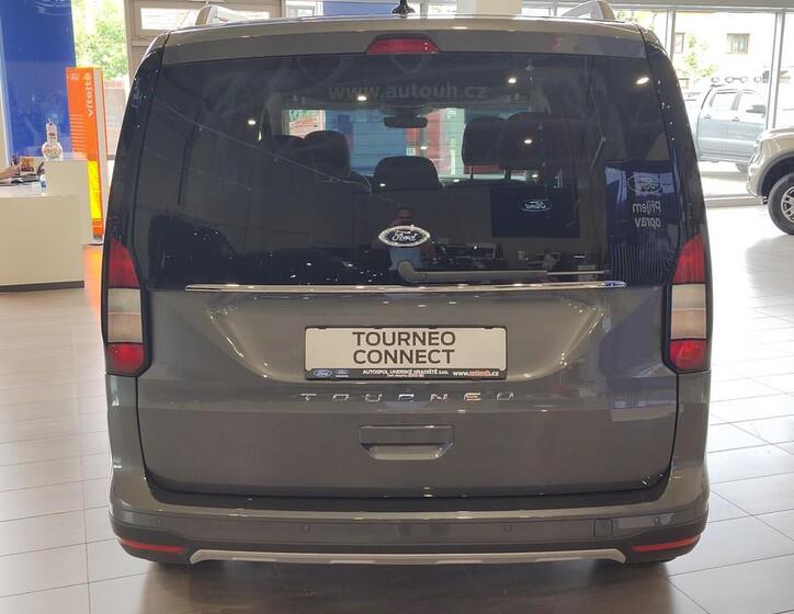 Ford Tourneo Connect 6