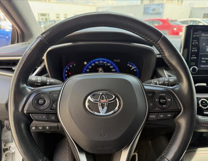 Toyota Corolla 8