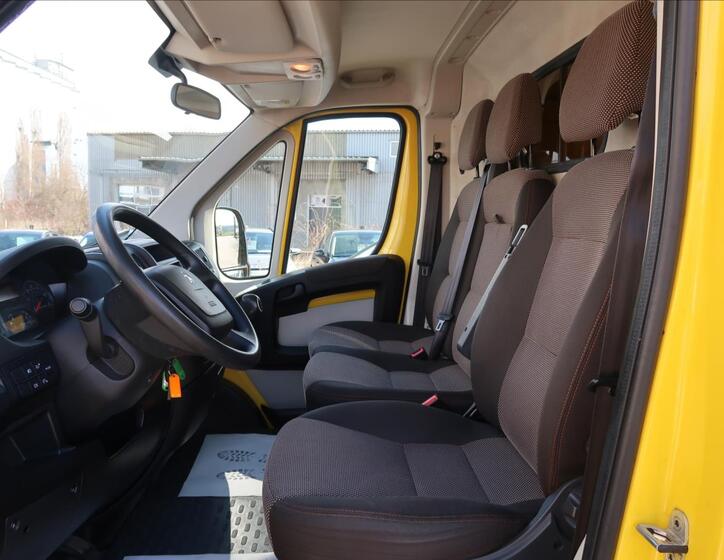 Peugeot Boxer 12