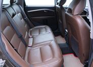 Volvo XC70 16