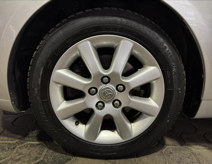 Toyota Corolla Verso 30