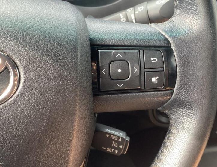 Toyota Hilux 20