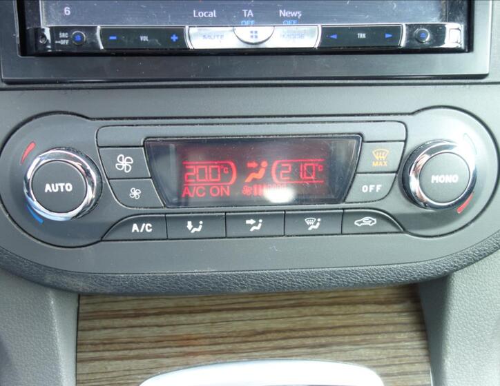 Ford C-MAX 23