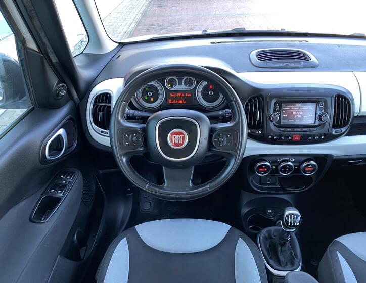Fiat 500L 13
