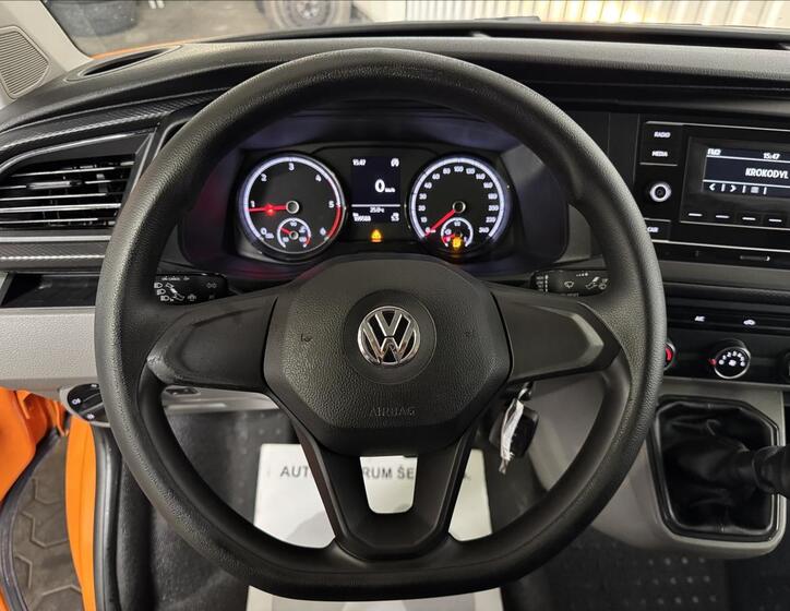 Volkswagen Transporter 17
