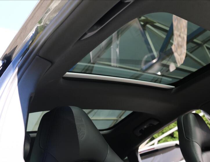 Porsche Panamera 50