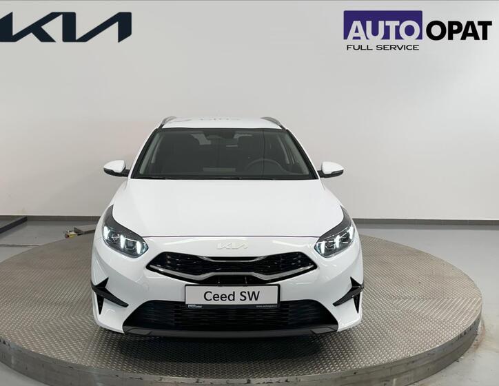 KIA Ceed 8