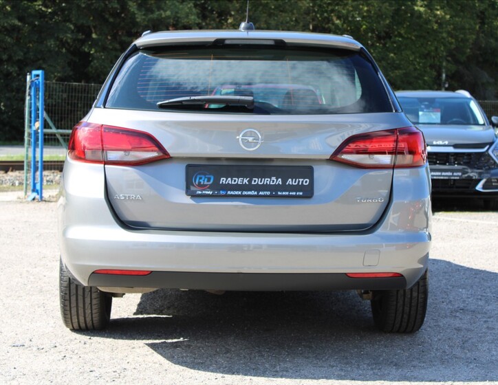 Opel Astra 6