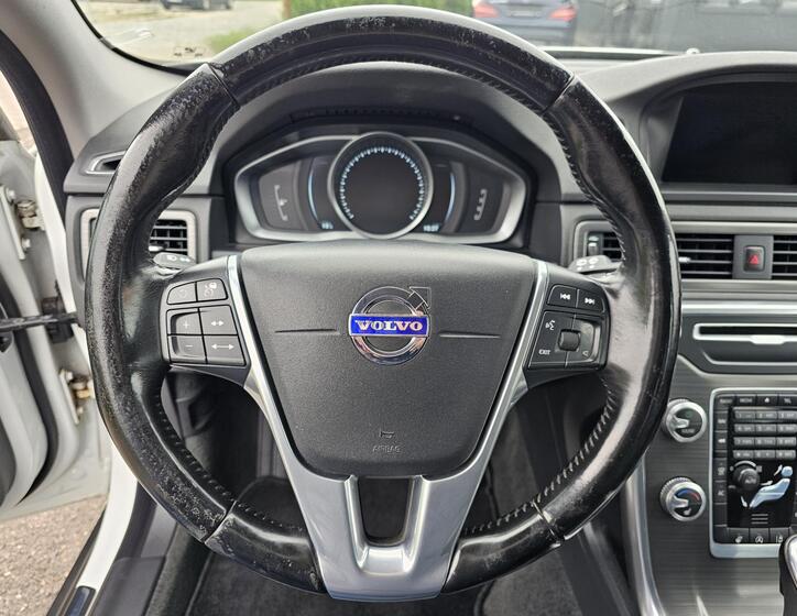 Volvo XC70 14
