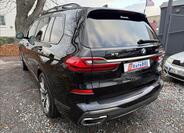 BMW X7 4